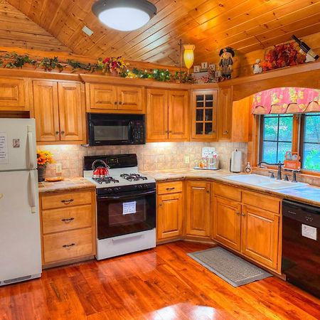 Ferngully Creek Cabins Millersburg Luaran gambar